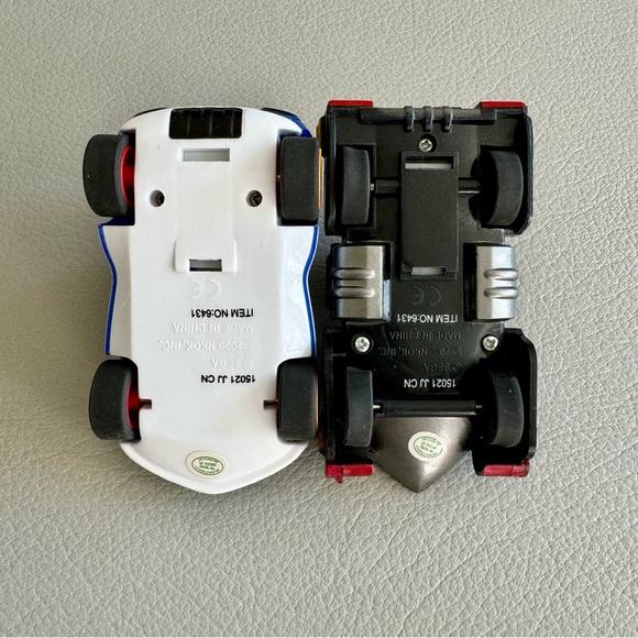 Sonic the Hedgehog & Shadow Action Figure Racing Pull Back Racer Cars | Set of 2 - Picture 6 of 6